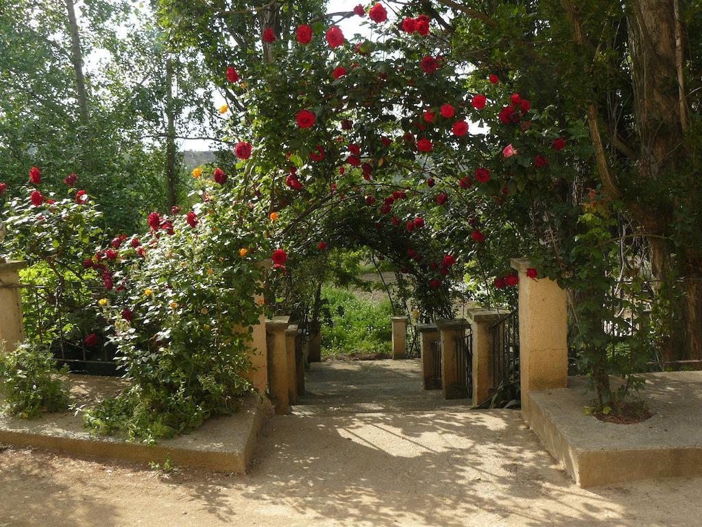 Ainzon Casa Rural Torre De Campos מראה חיצוני תמונה